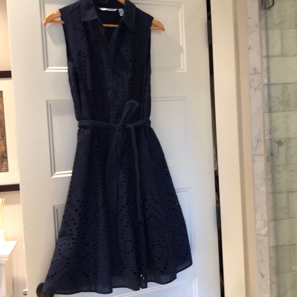 Navy eyelet sleeveless dress - Picture 1 of 4